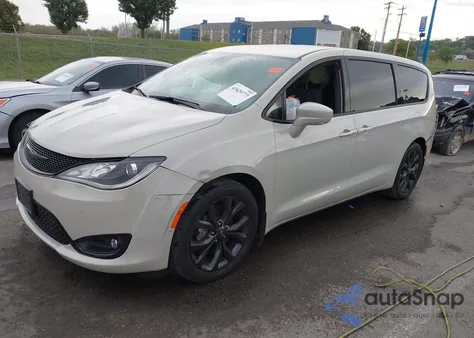 2019 Chrysler Pacifica Touring Plus from USA, damaged, VIN 2C4RC1FG2KR638803